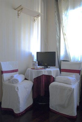 La Boheme Bed and Breakfast Βερόνα Εξωτερικό φωτογραφία